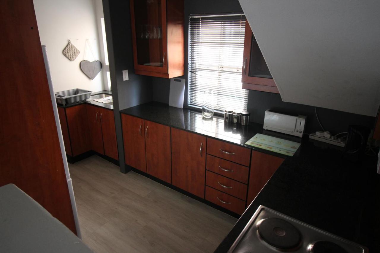 Mountain Manor & Executive Guest house 4*