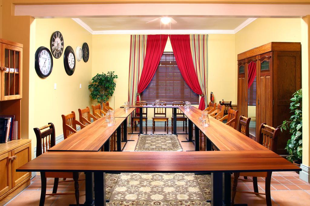 Mountain Manor & Executive 4* Cape Town
