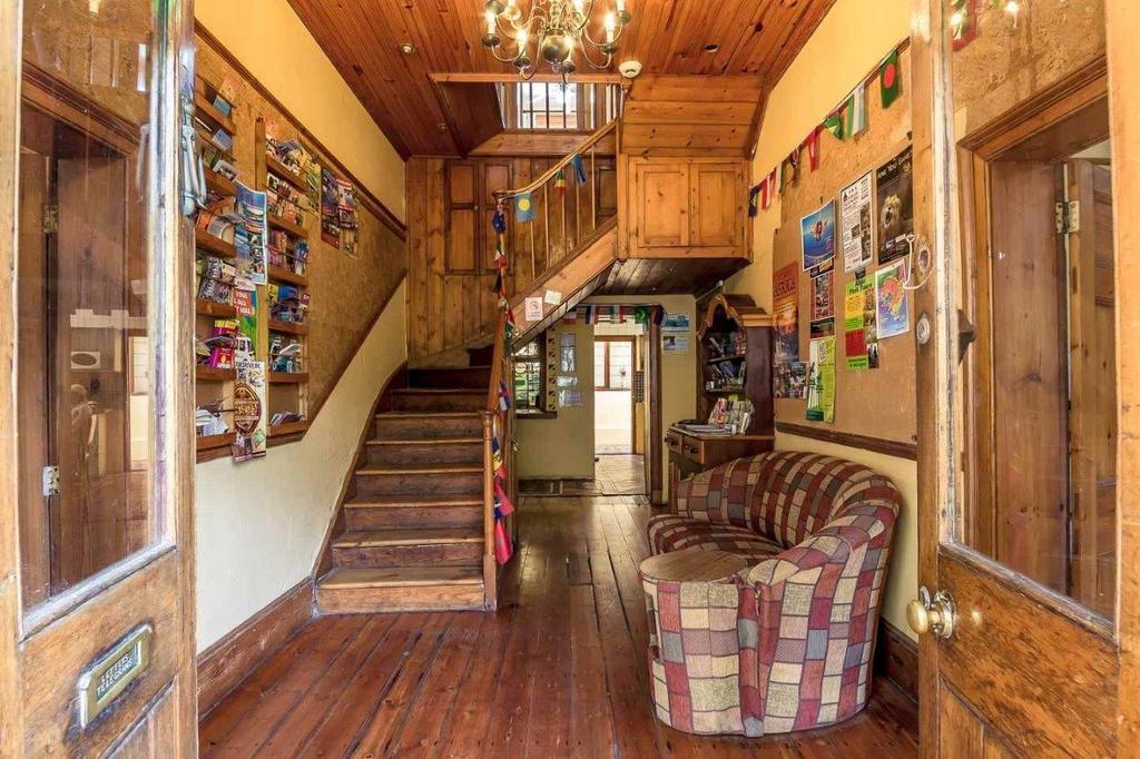 Guest house Mountain Manor & Executive 4*