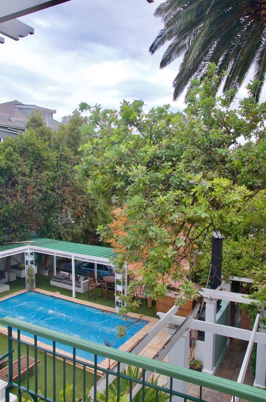 Guest house Mountain Manor & Executive Cape Town