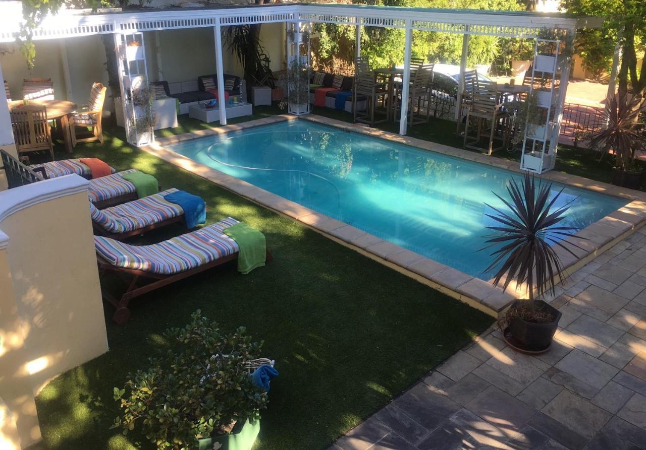 Guest house Mountain Manor & Executive Cape Town