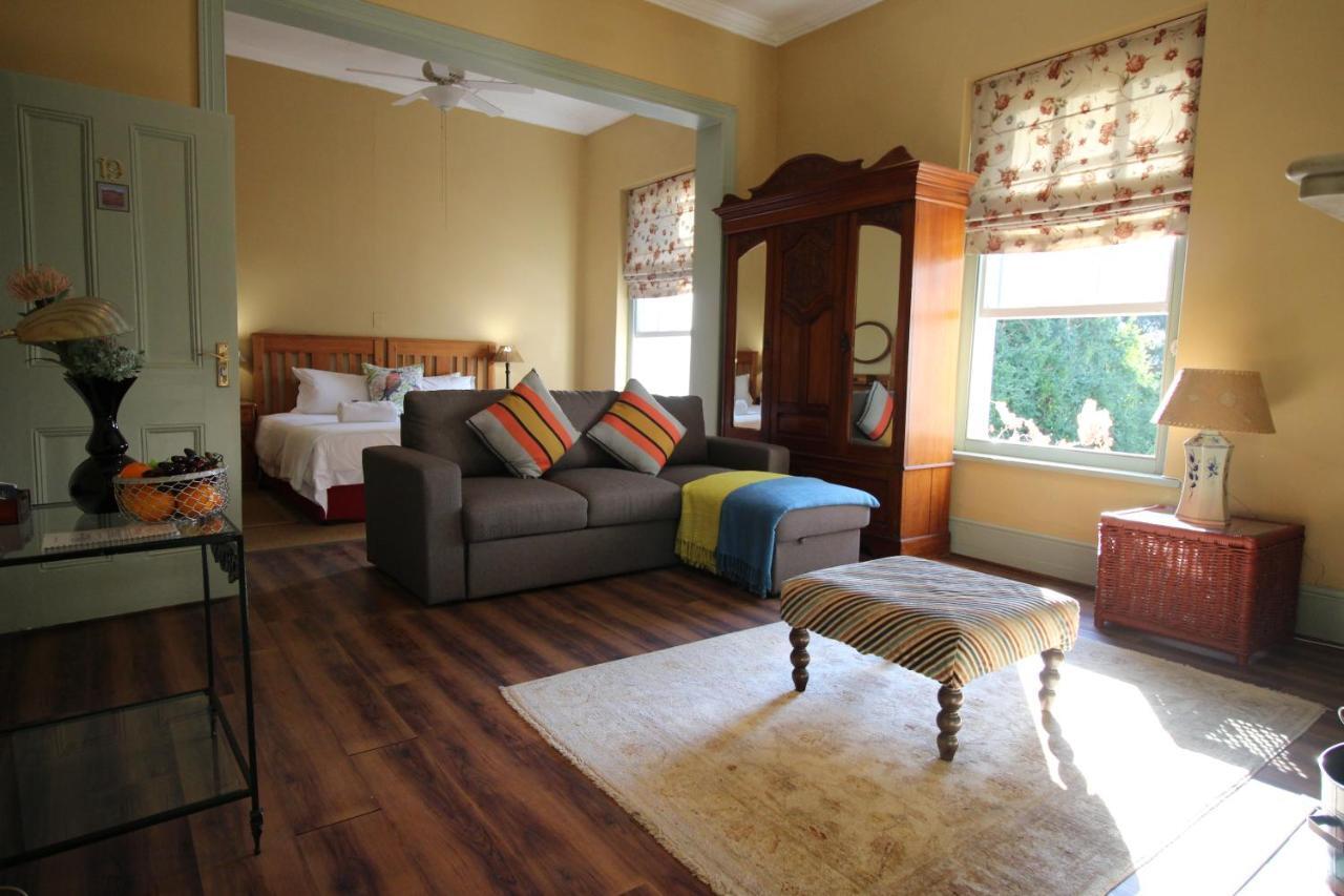 Mountain Manor & Executive 4* Cape Town